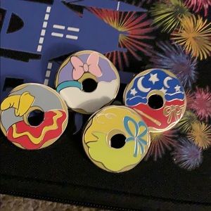 Disney donuts pins